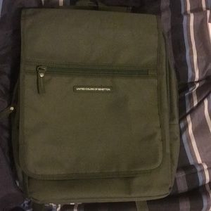 UNITED COLORS OF BENETTON🤩😄👏👏👍💼